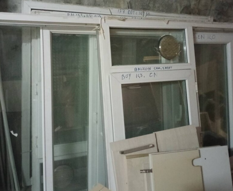 KAPI TERAS BALKON PIMAPEN KAPATMA CIKMA 1